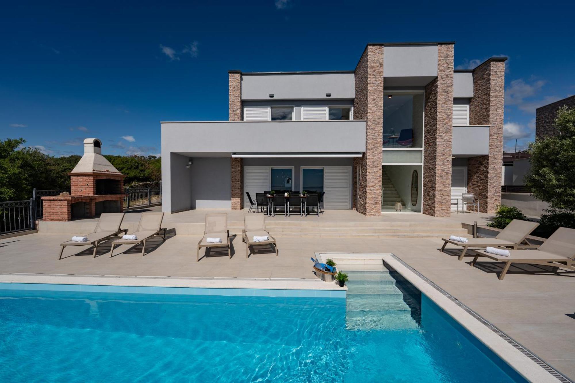 Villas Royal I With Private Pool Novalja Exterior photo